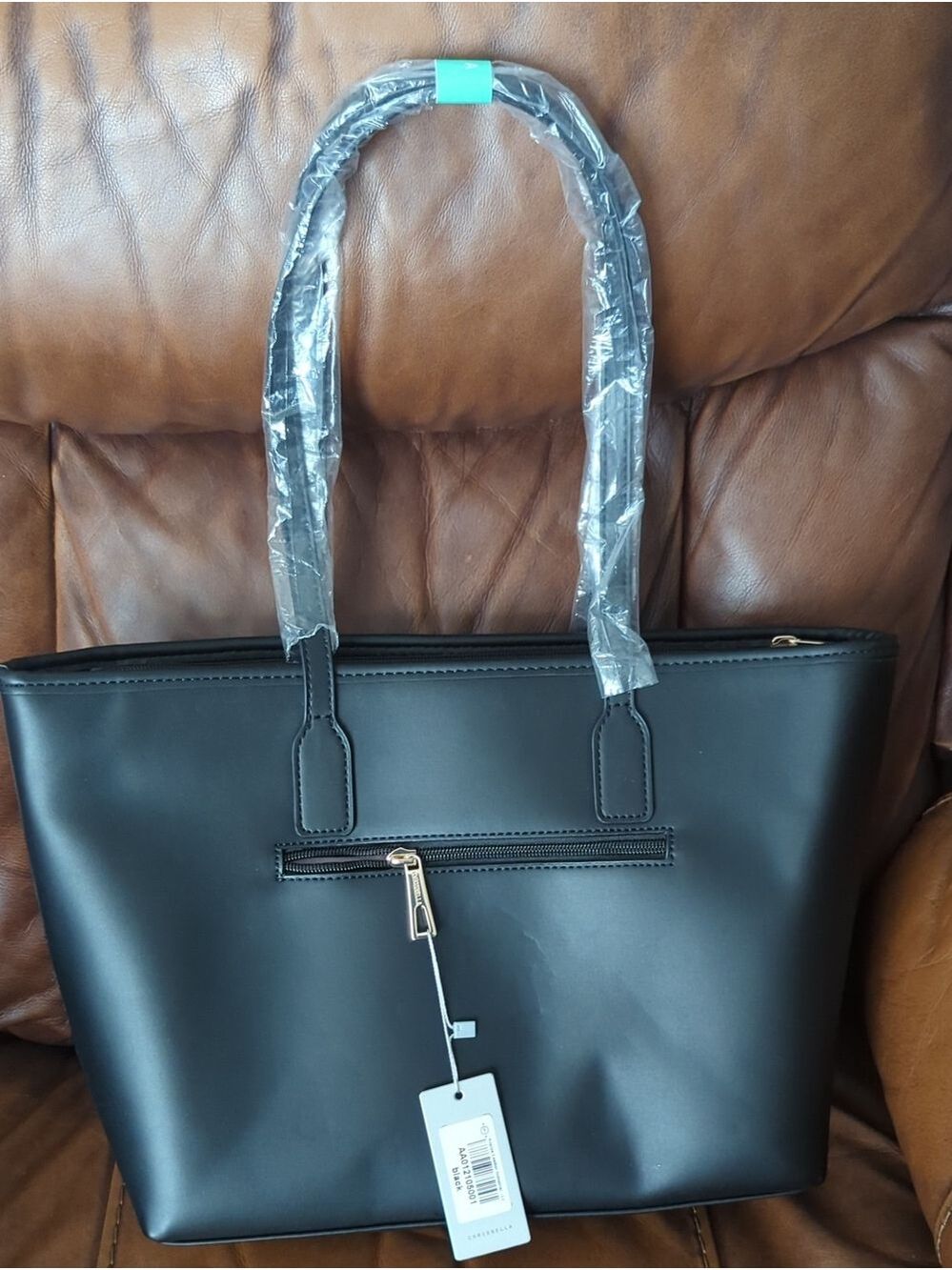ChrisBella Woven Faux Leather Tote Bag in Black and Gray Shades - Picture 8 of 14
